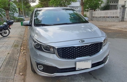 Xin tư vấn Kia Sedona 2015 nhập Hàn gặp nhiều vấn đề?